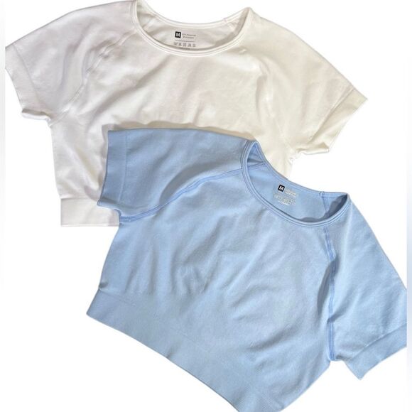 Trendy Seamless Crop Top Set… Comfy & Stretchy! 2 - Picture 1 of 16